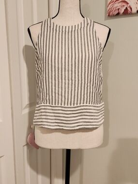 BCBGeneration White & Gray Striped Sleeveless Cropped Halter Top
